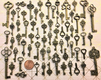 Keys Silver Brass Gold Replica Steampunk Skeleton Charms Jewelry Wedding Beads Pendant Wholesale Vintage Antique Craft Wind Chimes Scrapbook