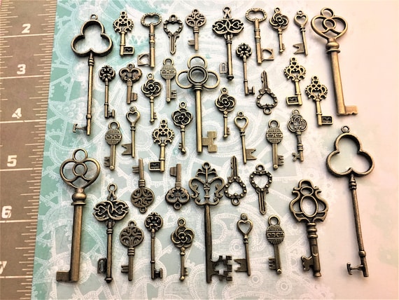 Skeleton Keys - Vintage Antique keys- Barrel keys - e23 – steampunkjunq