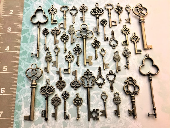 Silver & Brass Replica Vintage Keys Skeleton Key Antique Gate Church Keys  Steampunk Keys Charms Jewelry Wedding Beads Supplies Wind Chime