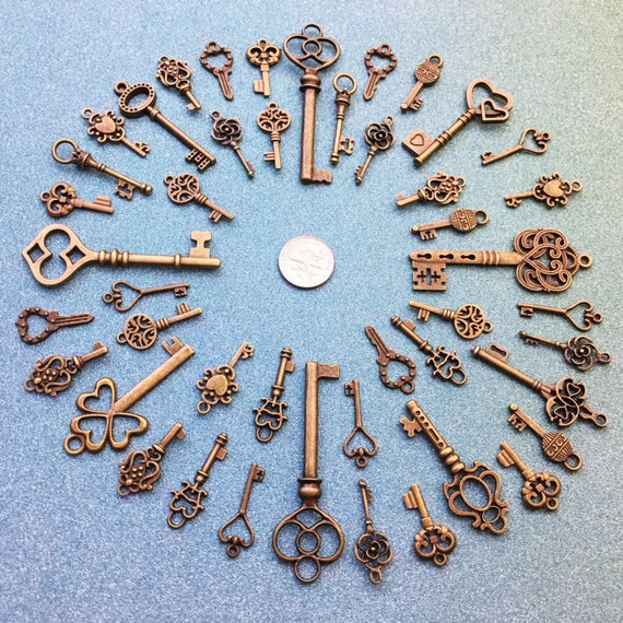 Keys of Summer Replica Mixed Colors Vuctorian Steampunk Skeleton Charms Jewelry Gothic Wedding Bead Pendant Collection Vintage Antique Craft
