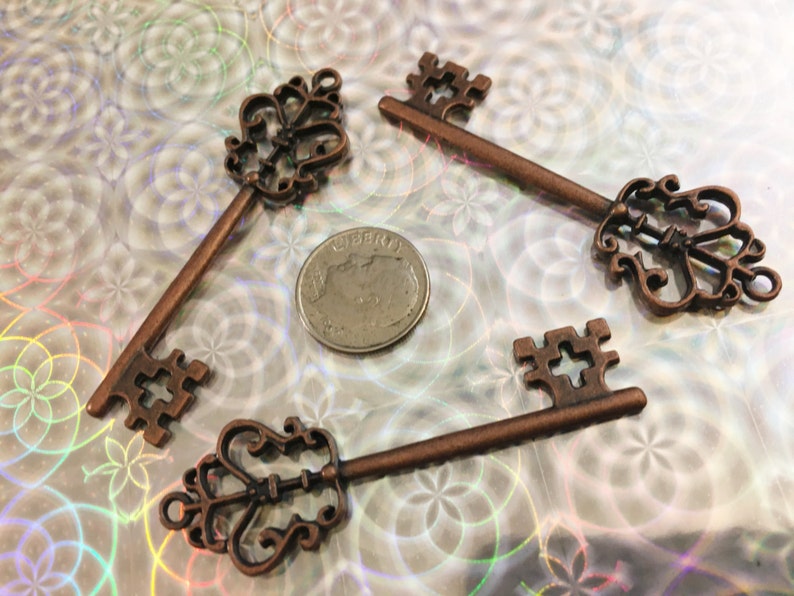 Large Brass Crown Skeleton Keys Vintage Charms Jewelry Etsy