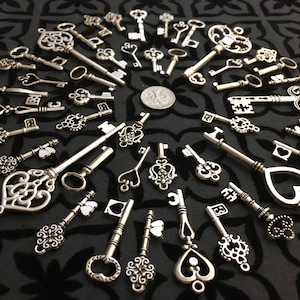 Replica Brass Gold & Silver Keys to Luxury Vintage Estate Antique Skeleton Steampunk Craft Charm Jewelry Wedding Bead Pendant Ornament