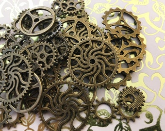 New Craft Historical Brass Steampunk Gears Cogs Buttons Wheels Watch Clock Sprocket Face Charms Jewelry Goggles Cosplay Time Timepiece Part