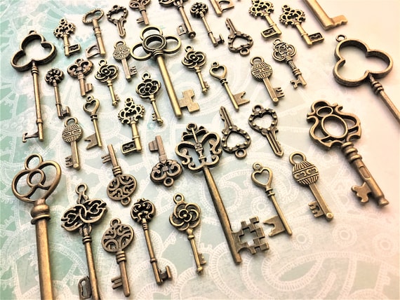 Skeleton clearance key charms