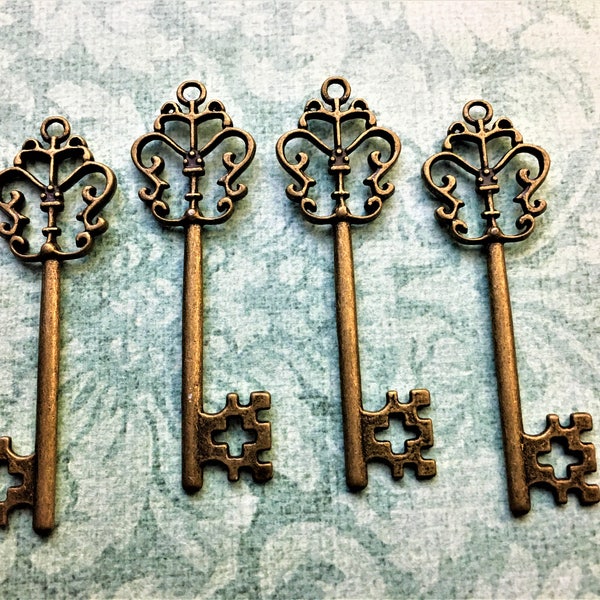 Brass Replica 2.5” Large Skeleton Keys Steampunk Jewelry Bead Charms Pendant Costume Cosplay Dress Up Disguise Dungeon Display Necklace Wear