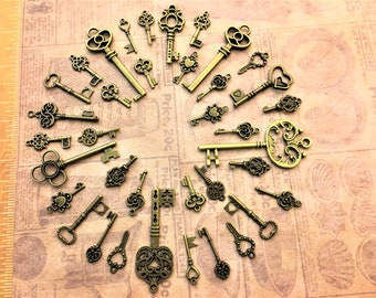 39 Old Keys Vintage Keys Skeleton Keys Antique Keys Housewarming Steampunk Keys Charms Jewelry Wedding Beads Supplies Pendant New Craft Fob