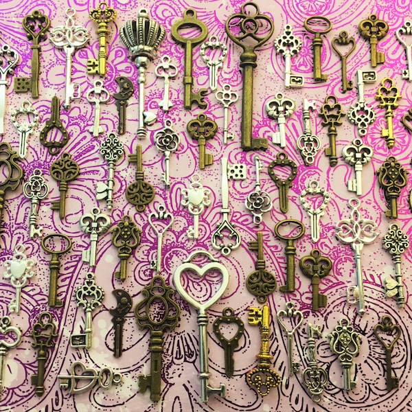 Old Rare Estate Skeleton Keys Of Love Vintage Antique Look Replica Charms Jewelry Steampunk Wedding Bead Supplies Pendant Collection Craft