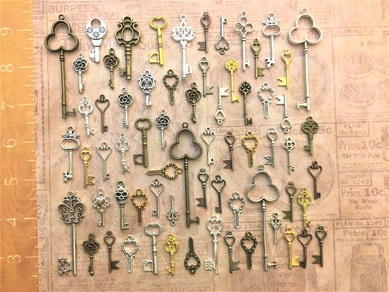 Mixed Lot New Keys Vintage Skeleton Charms Antique Jewelry Steampunk Wedding Bridal Shower Invitation Favor Gift Bead Supplies Pendant Craft