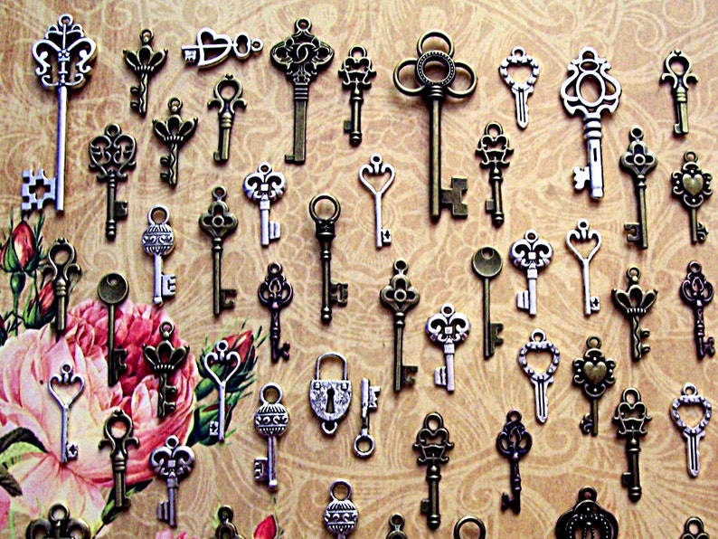 Delightful Replica Keys Skeleton Charms Jewelry Steampunk Wedding Beads Supplies Pendant Collection Reproduction Vintage Antique Look Craft image 4