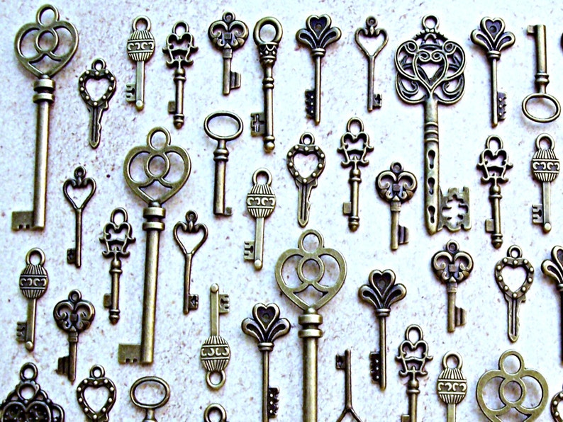 Old Brass Steampunk Skeleton Keys Charms Wedding Antique Beading Supplies Vintage Pendant Invitation Announcement Engagement Greeting Cards