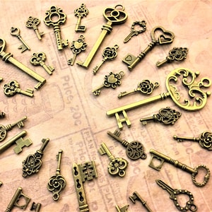 Keys Replica Silver Gold & Brass Vintage Skeleton Keys Antique Keys Housewarming Steampunk Keys Charms Jewelry Wedding Beads Pendant Craft