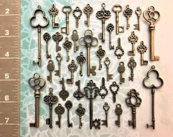 奇跡の逸品 1900s 10s Antique 3piece Worksuits Old Art Vintage Skeleton Rare Decoration Antique Keys Gate