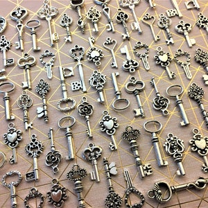 Chaves Réplica Bronze Prata Ouro Jóias Esqueleto Atacado Vintage Antigo Encantos Steampunk Decoração Igreja Portão Fechadura Contas Cartão de Lugar