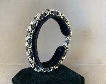 Stretchy Black Chainmail Bracelet - Extra Small