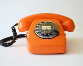 Vintage rotary phone Siemens old desk phone Retro telephone 80s