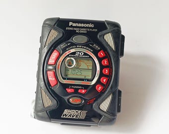 Panasonic Shockwave Radio Player: Retro 90s AM/FM Radio Decor