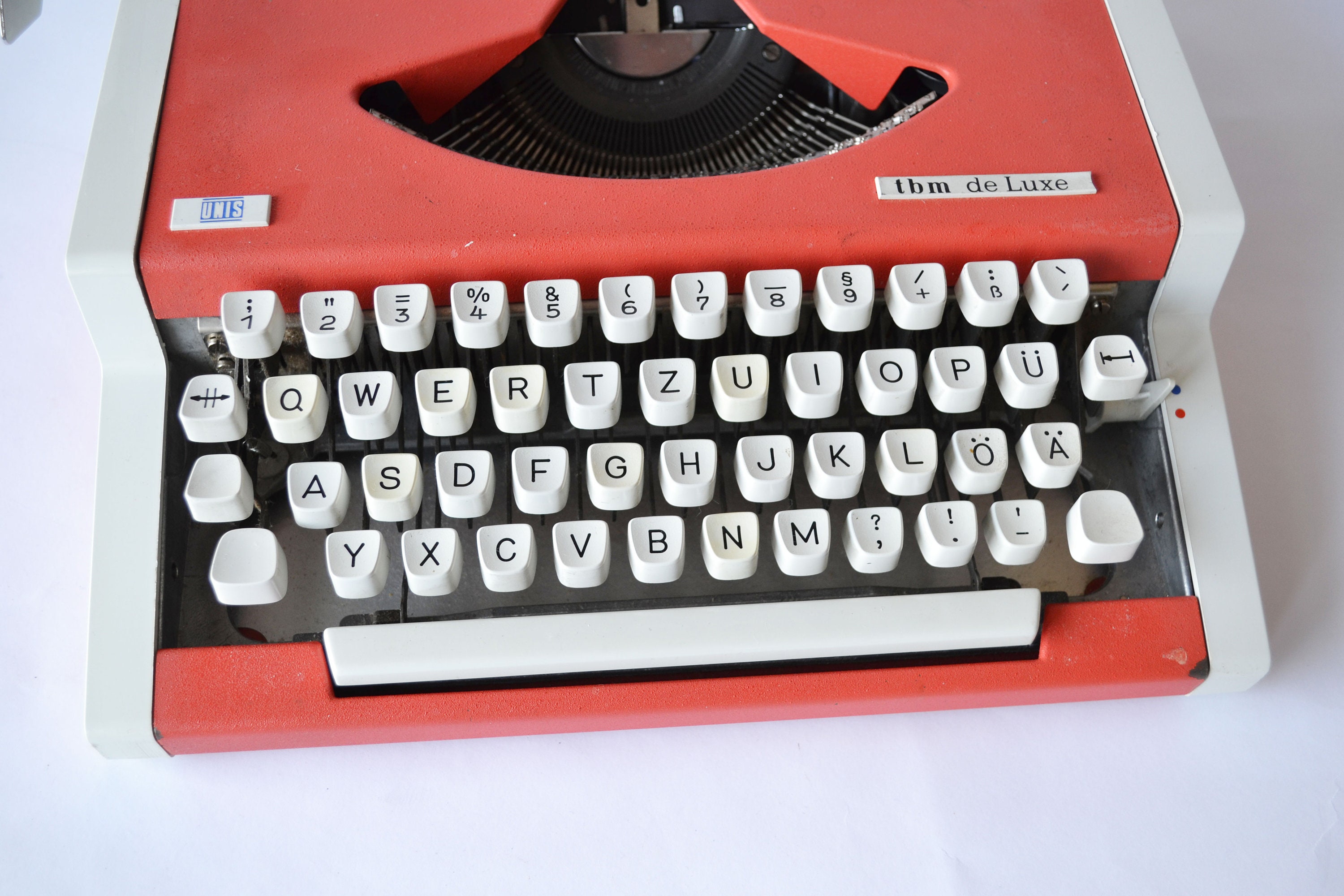 Máquina de escribir de trabajo teclado inglés / alemán Etsy Máquina de escribir de trabajo teclado inglés / alemán Etsy
