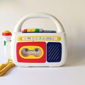 Retro Cassette Player, Sing Along Cassette Player With Microphone