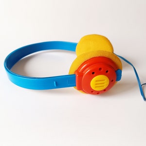 Vintage Memphis Style Kids Headphones: Bright Colorful Oldschool Design