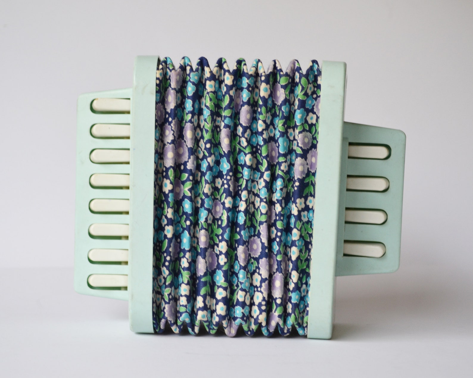 Vintage Mini Accordion Toy Retro Russian Melodeon Cute Etsy