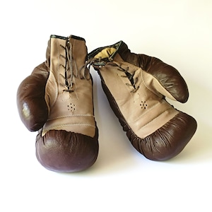 Oldschool Boxing Gloves, Lace Up Box Gloves, Vintage Sport Decor, Old Leather Fight Gloves, Retro Sport Wall Hanging, Oldschoolvibes