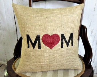 Mom pillow, Mother's day gift, Love mom pillow, love pillow, stenciled pillow, FREE SHIPPING!