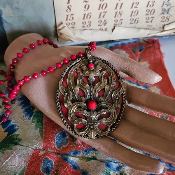 Art Deco 1920's/30's Red Celluloid Brass Large Beaded pendant Necklace I Vintage Flapper Necklace