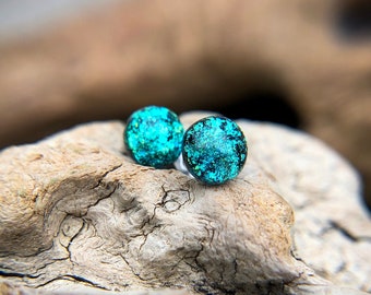 6mm // Blue Green Color Shifting Holo Resin Galaxy Stud Earrings // Surgical Steel // Geometric Jewelry // Dot Earrings // Blue Hawaii