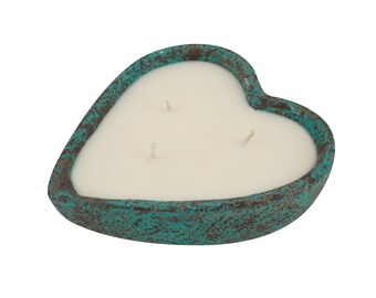 Simple Heart-7 x 8 x 2 inches-Handmade-Primitive-Candle Pour-Clay Candle Vessel-Exclusive Design-Gorgeous-Turquoise