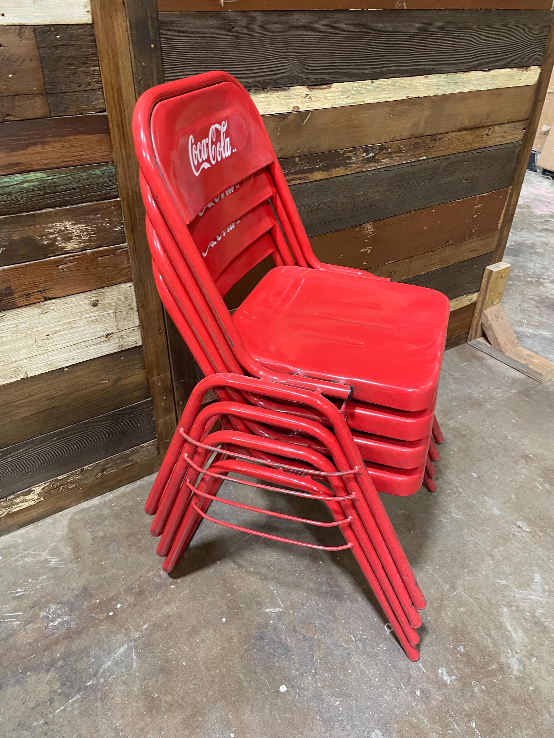 コカコーラ メタルチェア 4つ まとめ売り コカコーラ メタルチェア 4つ まとめ売り - メルカリ
