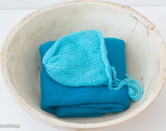 A Lovely Set of Knit Hat and Stretch Knit Wrap, Newborn Knit Bonnet, Soft Knit Wrap, Turquoise Newborn Photo Prop Set
