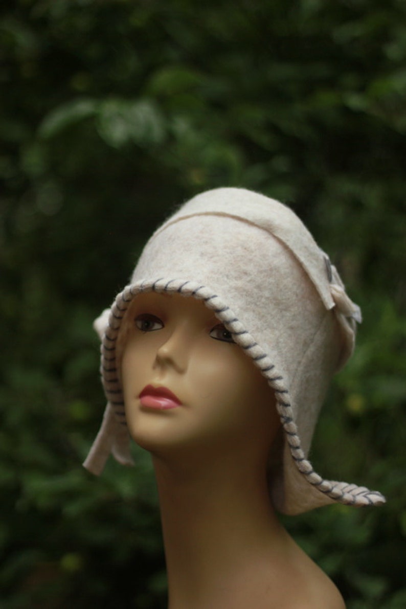 WHITE Retro Kentucky Derby Hat Garden Party Hat Tea Party Hat Church Hat Wedding hat for woman fashion hat Felted Hat Cloche hat handmade