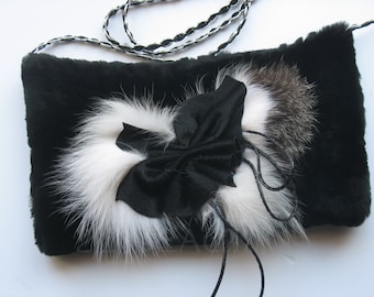 Black fur muffs|Gifts|for her|Bridal accessories|Womens gifts|Women real fur hand muff|fur hand warmer muffs|Black muff bridal accessory|