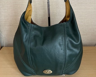 Genuine leather hobo bag in racing green . Slouch bag . Bucket bag