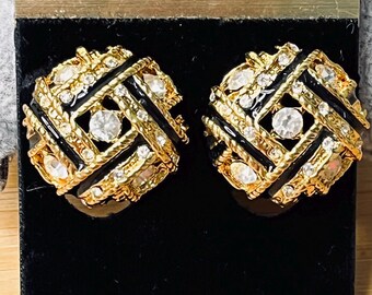 Vintage Gold Tone Clip Earrings: Rhinestone & Black Enamel Basket Weave