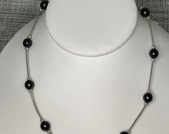 Beautiful Sterling Silver Bugle Bead & Round Bead Onyx (Faux ?) 16 in Necklace
