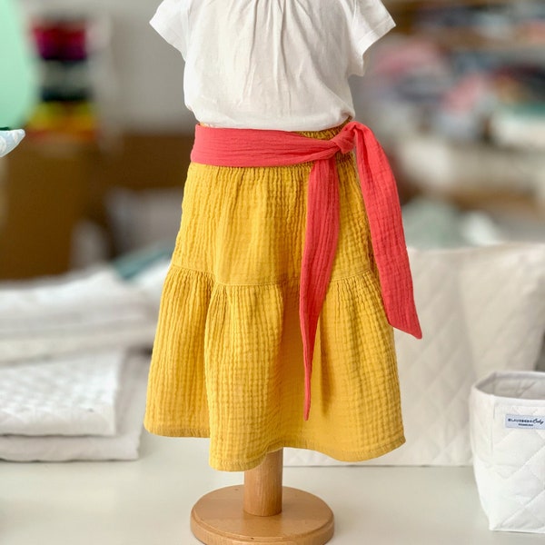 Muslin skirt for girls mustard yellow with selectable bow in different colors