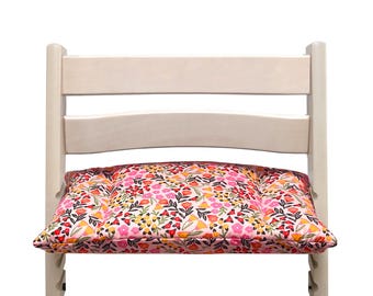 Seat cushion WASHABLE compatible with / only fits Tripp Trapp high chair by Stokke Happy Flower Pink - Oeko-Tex certified materials