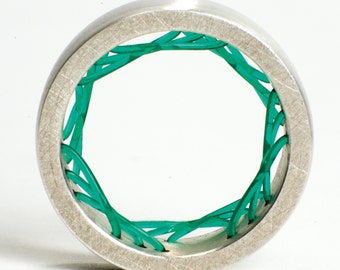 Flexible Ring in Grün