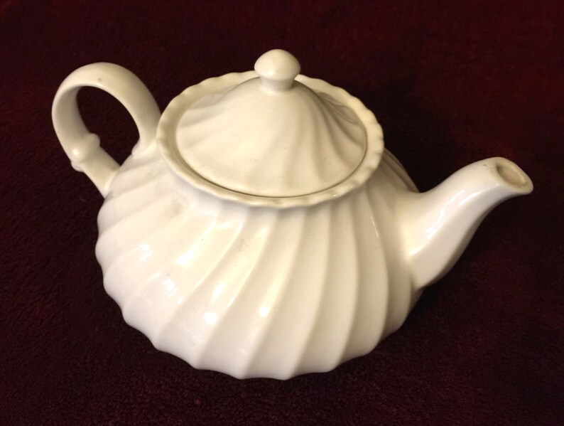 Teapot white swirl porcelain / fine china teapot 1930's Etsy