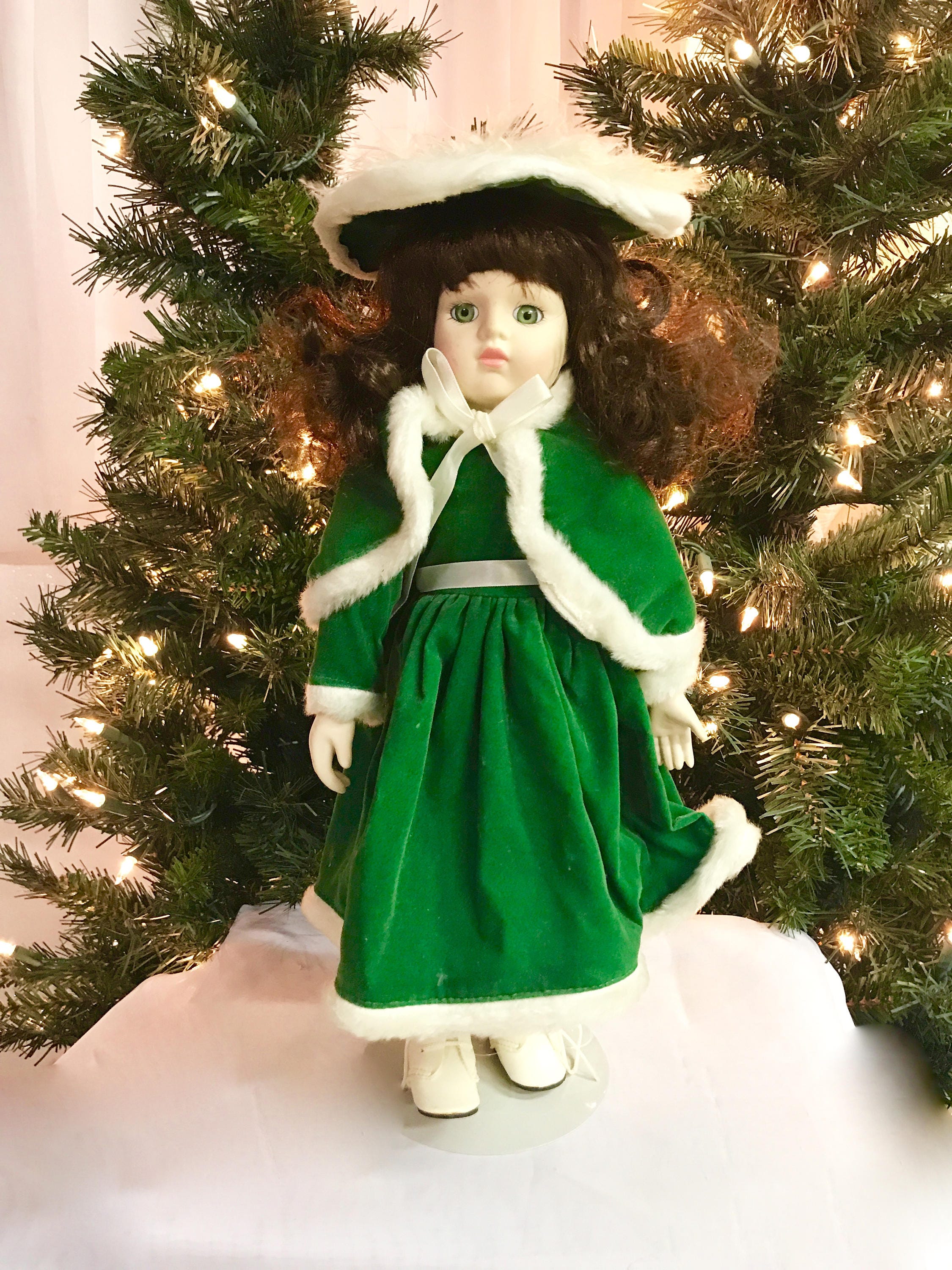 house of lloyd christmas dolls
