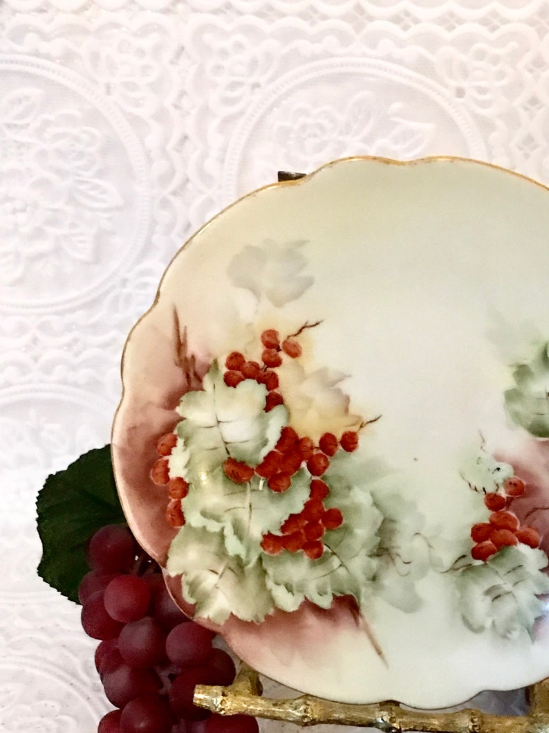 Kitchenware china Dinner plate Bavaria German floral scalloped rim fine china signed tableware floral china