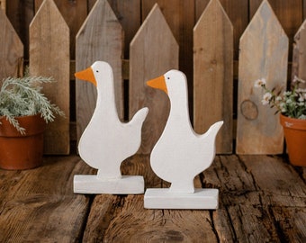 Ganso de madera HALINKA: accesorio para fotografía infantil, pájaro de madera de estilo vintage para sesiones de fotos, accesorios para sesiones de recién nacidos y bebés de un proveedor