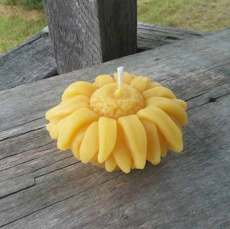Beeswax Candle Sunflower Floating Candle Flower Candle Etsy