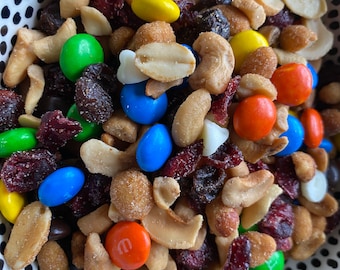 1 Pound Bag - Sweet & Salty Trail Mix - Homemade Hiking Snack