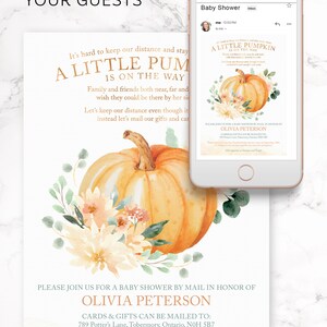 K&ouml;nnte beinhalten: Eine Babyparty-Einladung mit einer Aquarell-Illustration eines K&uuml;rbisses mit Herbstlaub. Die Einladung lautet "A Little Pumpkin is on the Way" und enth&auml;lt den Namen Olivia Peterson. Die Einladung enth&auml;lt auch Informationen zum Versenden von Karten und Geschenken per Post und einer Facebook-Babyparty.