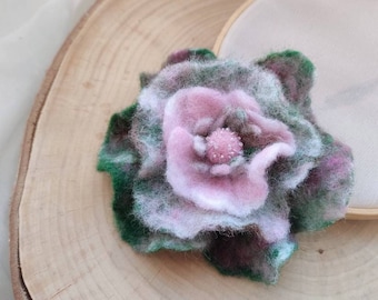 Flor de fieltro, broche de flores de fieltro, joyería de lana de fieltro