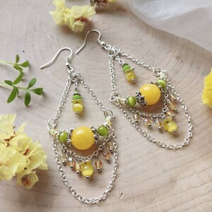 Gelbe Ohrringe mit Nephrit und Katzenauge / Chandelier Ohrringe / Hängeohrringe mit Anhänger / Charm und Kette