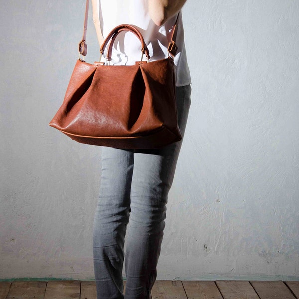 Brown maroon leather bag, Everyday carry bag, Crossbody bag, Vegetable tanned leather, Business bag, Bag for work