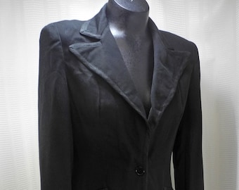 Vintage 1960s Black Wide Lapels Brocade Trim Lined Blazer Jacket & Gored Skirt
